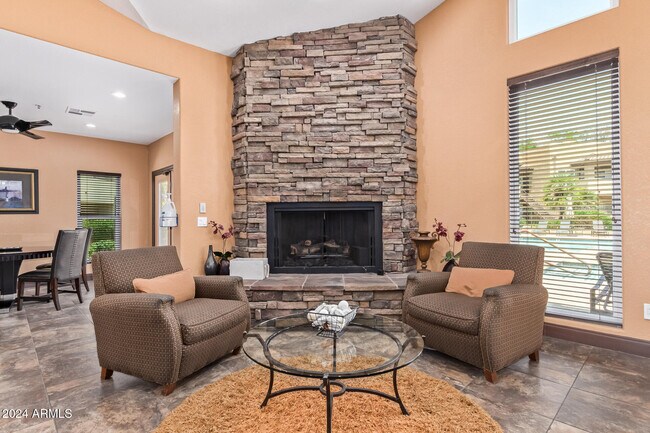 Building Photo - 9450 E Becker Ln