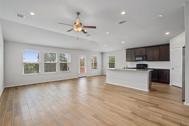 Building Photo - 8607 Blue Sky Ln