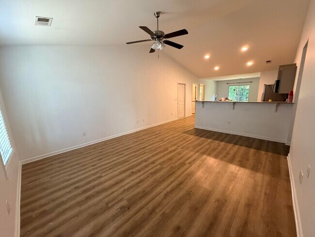 Building Photo - 2177 Stillpointe Dr