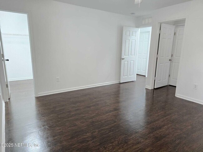 Building Photo - 9124 Adams Ave