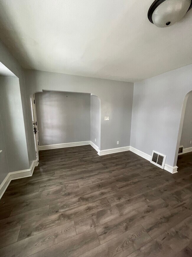 Building Photo - 2354 N 54th St