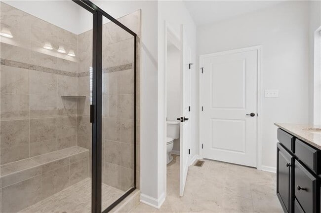Building Photo - 3005 Eagle Ridge Dr
