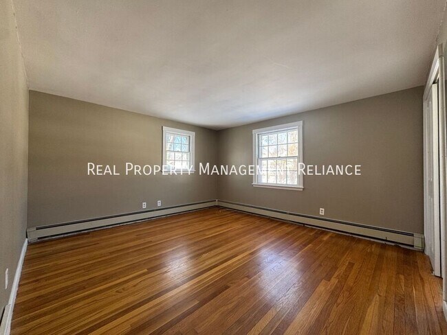 Building Photo - 30 Morningside Ln