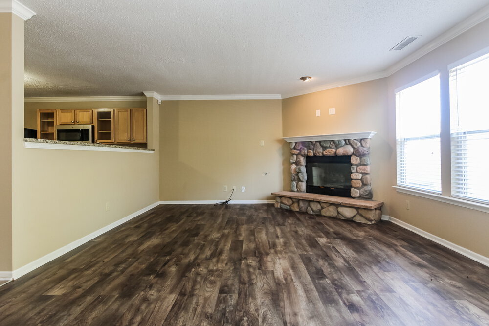 Building Photo - 2331 Layton Ln