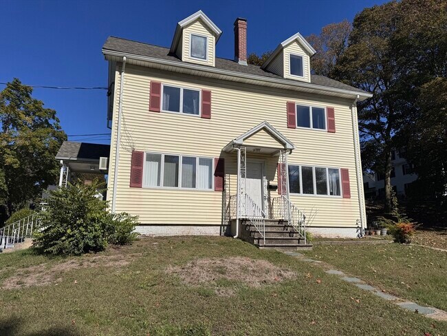 Primary Photo - 86 Salem St