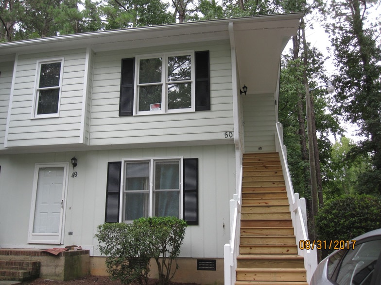 Stairs case to condo - 121 Westview Dr