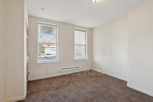 Building Photo - 758 S 52nd St