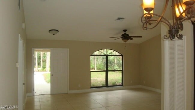 Building Photo - 5240 Cherry Wood Dr