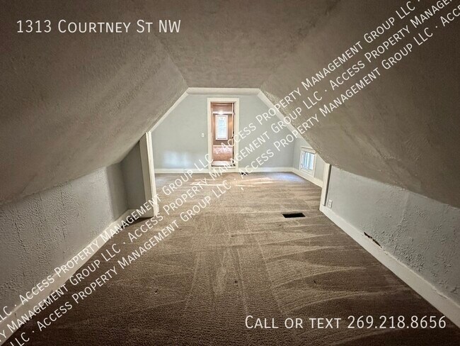 Building Photo - 1313 Courtney St NW