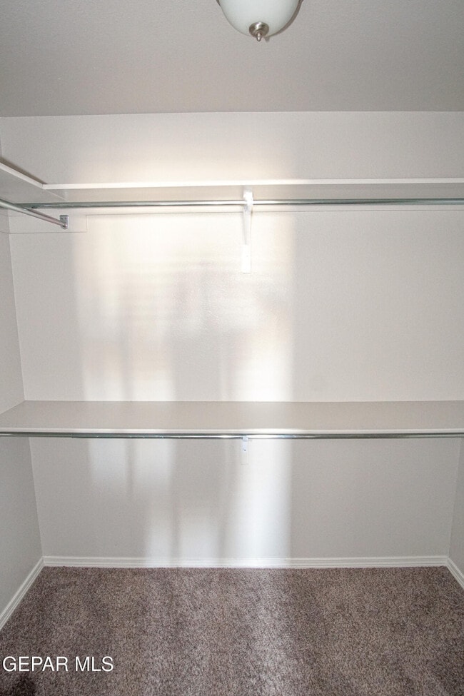 Building Photo - 14740 Charles Foster Ave