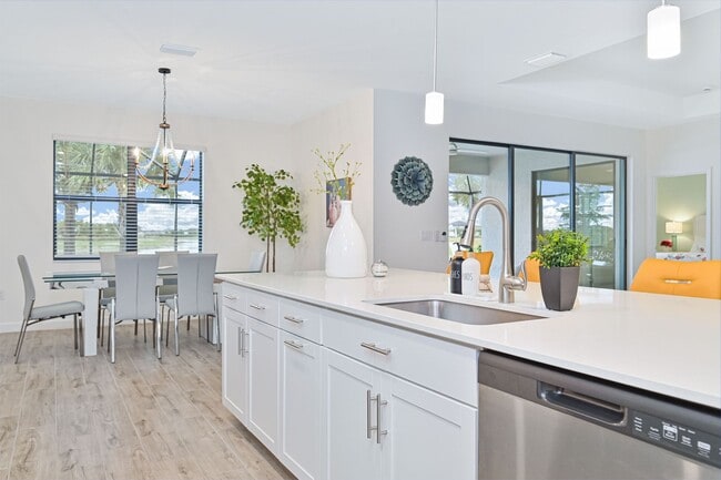 Building Photo - ** Single Family Home ~ Verdana Village ~ 3 Car Garage ~ Salt Water Pool & Lake Views **