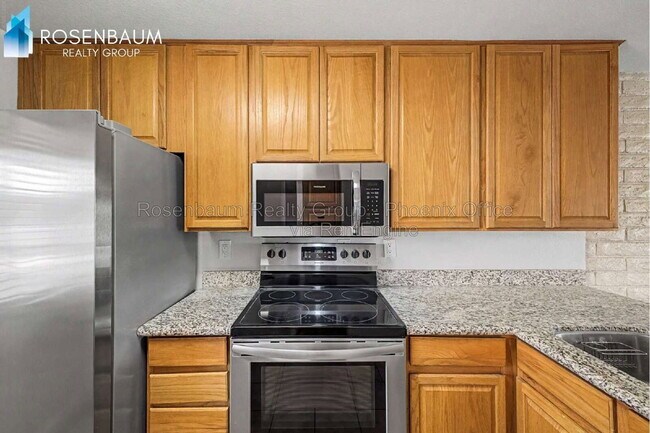 Building Photo - 4354 N 82nd St
