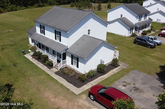 Building Photo - 17 Brantley Cir