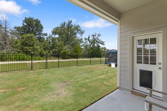 Building Photo - 1262 Gainesville Dr
