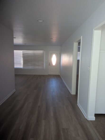 Building Photo - 1428 S F St