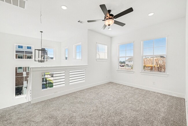 Building Photo - 10846 Day Jassamine Wy