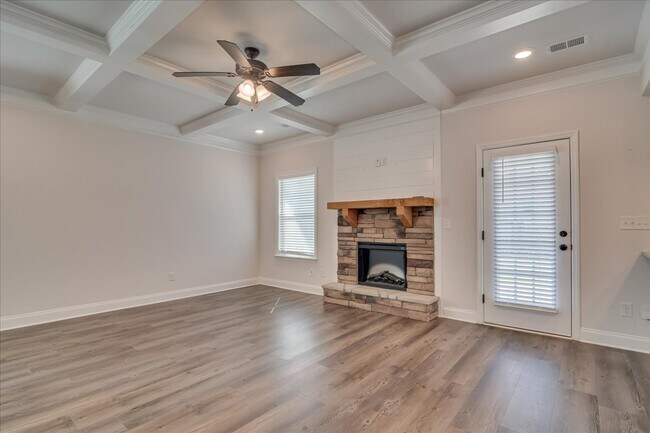 Building Photo - 528 Fermoy Ln