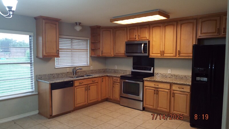 Building Photo - 126 Hillcrest Dr