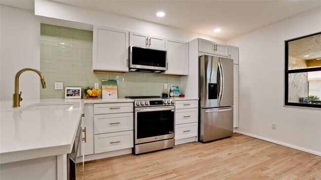 Building Photo - 4216 La Costa Cove