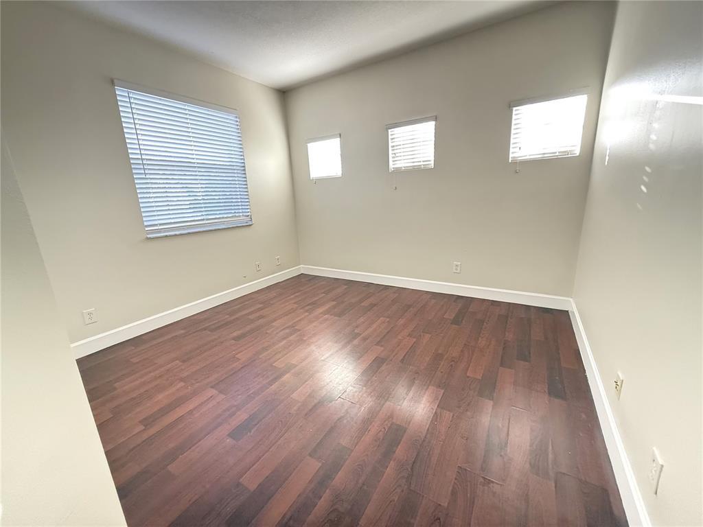 Building Photo - 5081 SW 136th Ter