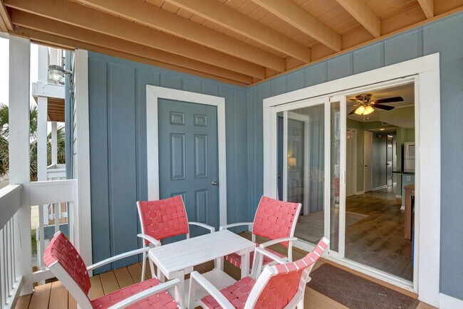 Building Photo - 606 Carolina Beach Ave S