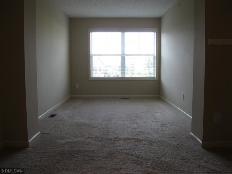 Building Photo - 2113 Cedar Grove Trl