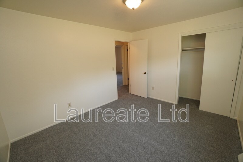 Building Photo - 1472 W Geddes Ave