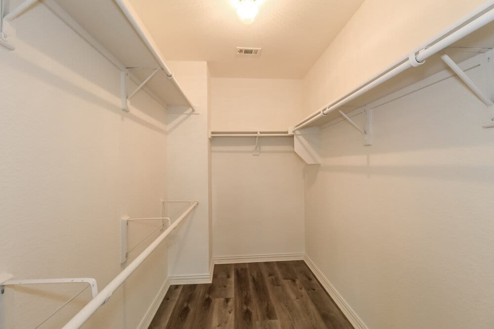 Building Photo - 1509 Nighthawk Dr