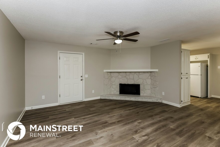 Building Photo - 2535 Valient Dr