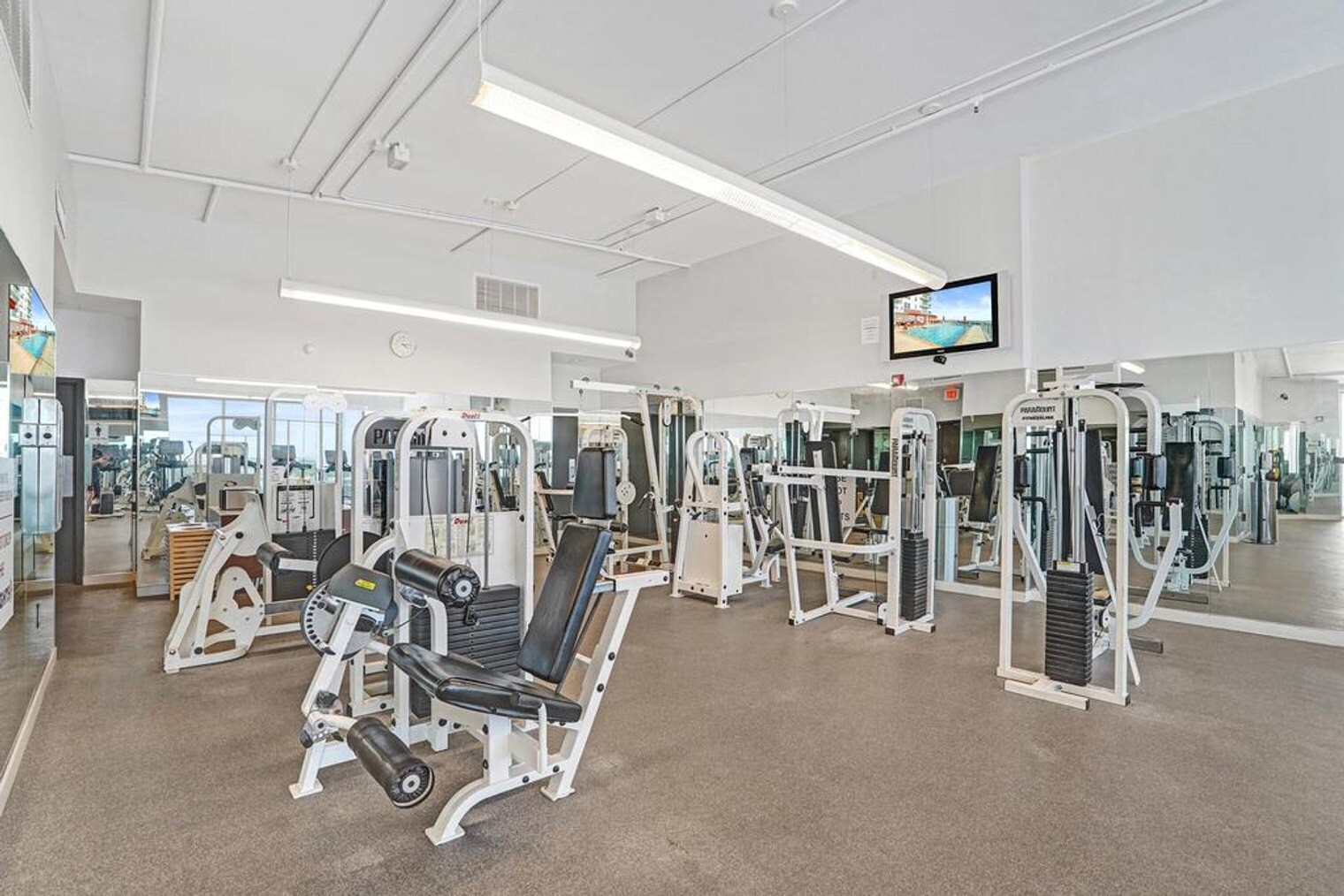 Building Photo - 2889 McFarlane Rd