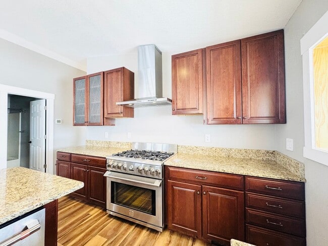 Building Photo - Beautiful Horse Property with Outbuildings in Loveland