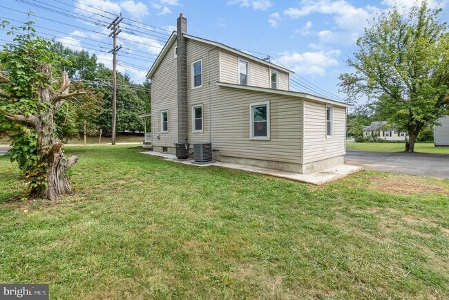 Building Photo - 1320 Conowingo Rd