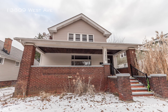 Building Photo - Beautiful Home on Clevelands West Side