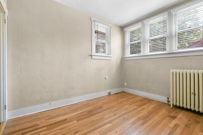 Building Photo - 264 S Lafayette St