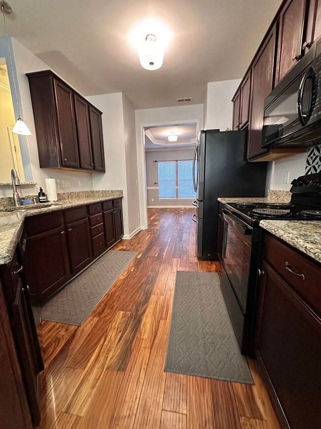 Building Photo - Exclusively Offered By Muse Realty