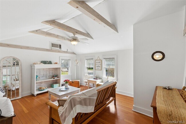 Building Photo - 3 Lincoln St