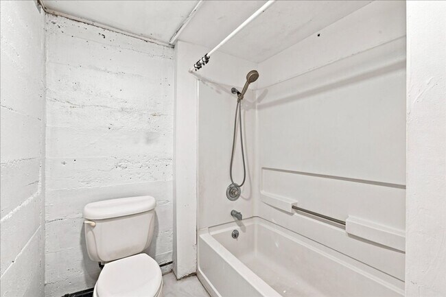 Building Photo - 1111 N 18th St