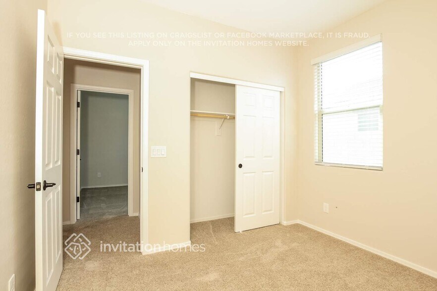 Building Photo - 17581 W Via De Luna Dr