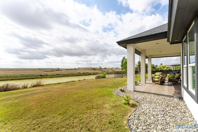 Building Photo - 86 Torrey Pines Dr