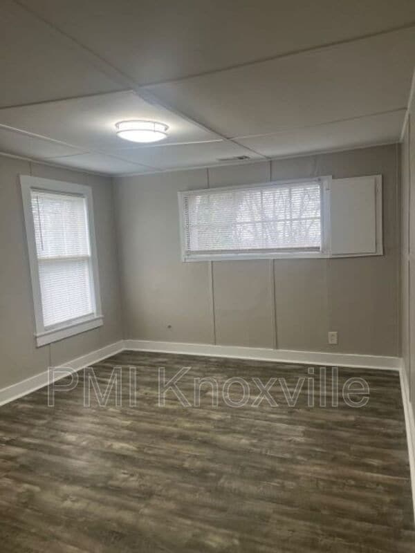 Building Photo - 415 Landau Dr