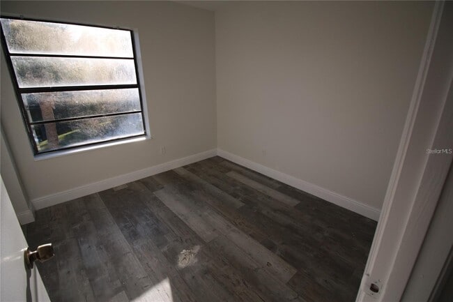 Building Photo - 3927 Atrium Dr