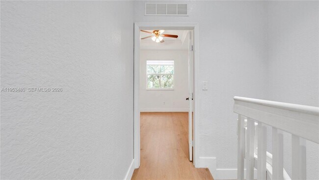 Building Photo - 4921 SW 140th Terrace