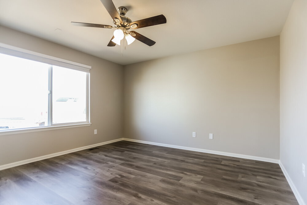 Building Photo - 19277 E 39th Ave