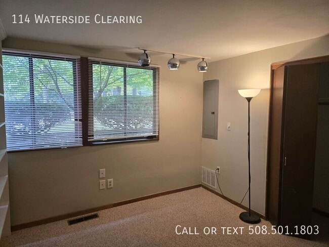 Building Photo - 114 Waterside Clearing