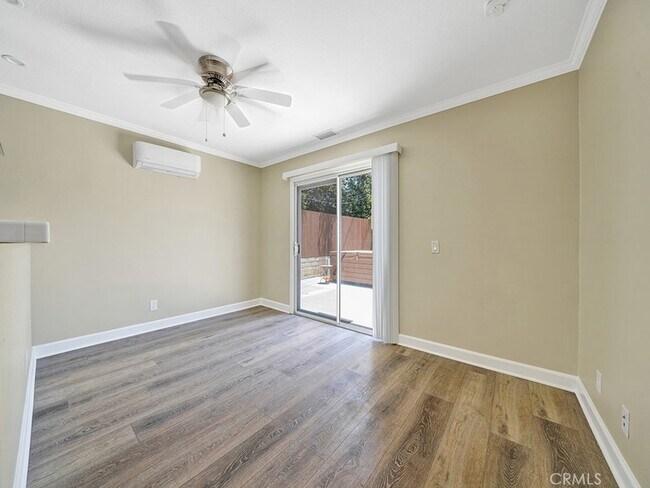 Building Photo - 34801 Calle Del Sol