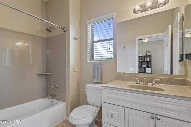 Building Photo - 20539 N Bear Canyon Ct