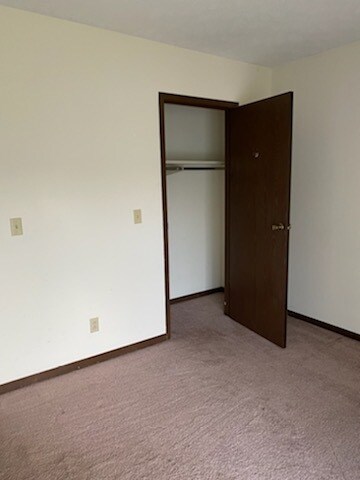 Building Photo - 1102 Bluewater Dr