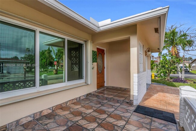 Building Photo - 1280 NW 49th St