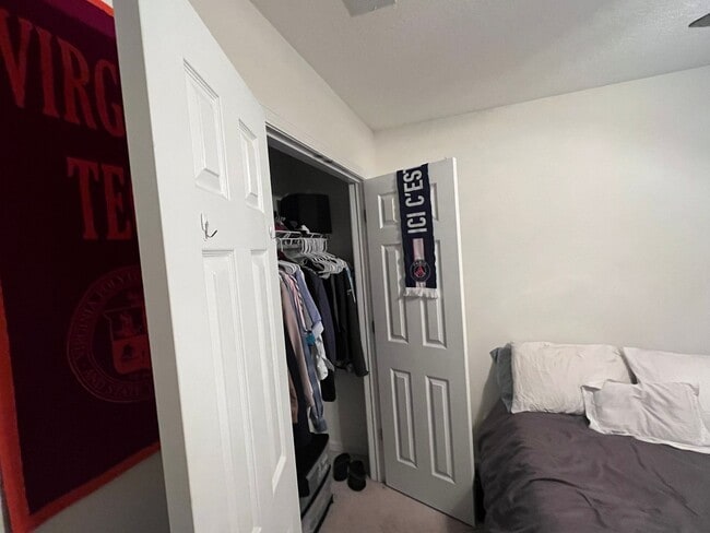 Building Photo - Available for the 2026-2027 lease term.