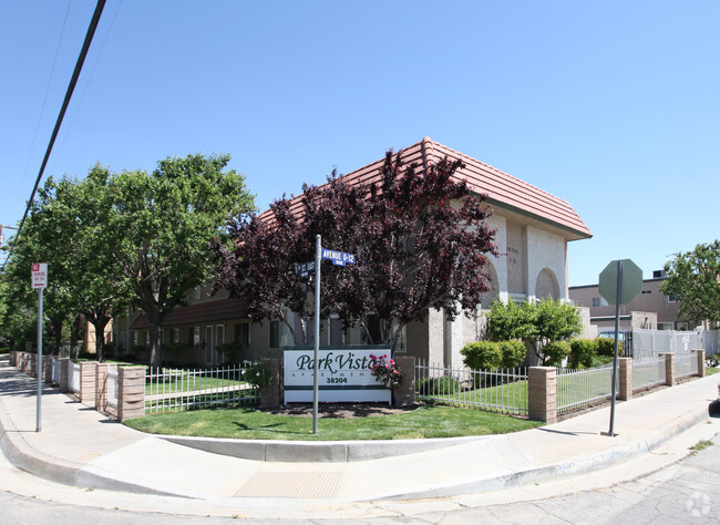 Building Photo - Park Vista Apartments